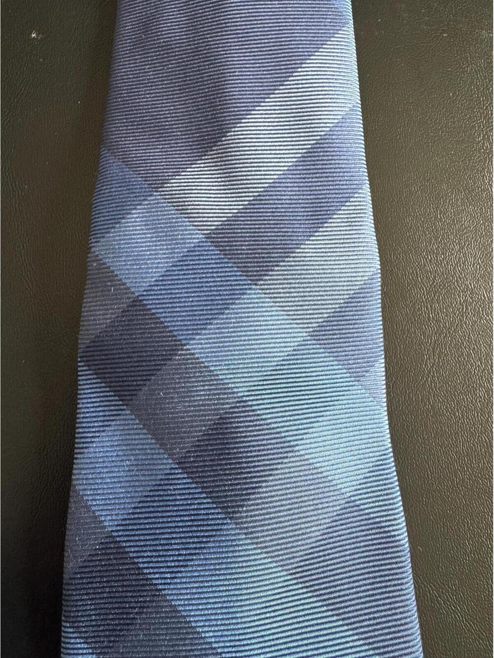 Burberry London Nova Check Blue Silk Tie ~ Made In Italy